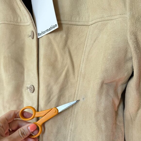 NWT Reformation Veda Lincoln Suede Shirt Jacket in Oat Distressed Tan Small - Picture 6 of 16